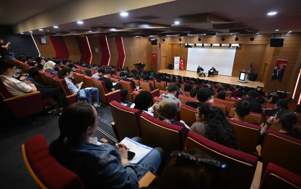 Başkan Burkay Mudanya Üniversitesi’nde Gençlerle Buluştu