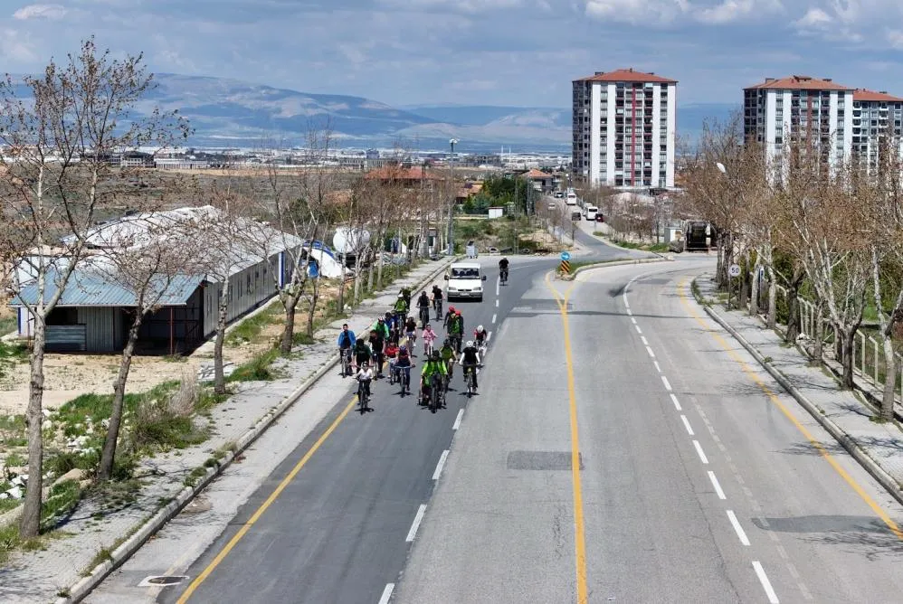 Baharın gelişine pedallı kutlama