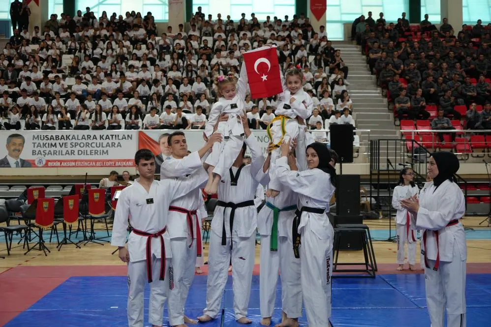 Erzincan’da 19 Mayıs coşkusu