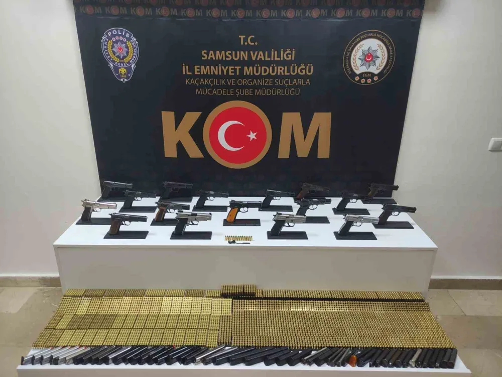 Polis araca zulalanmış 17 tabanca ele geçirdi