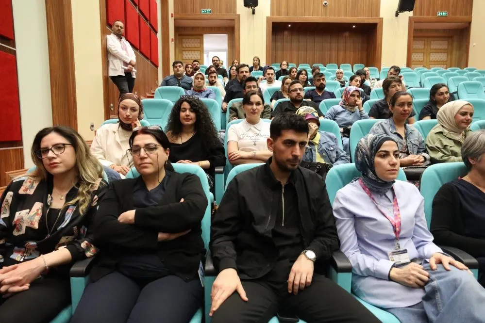 Sağlık çalışanlarına yönelik ileri yaşam desteği eğitimi
