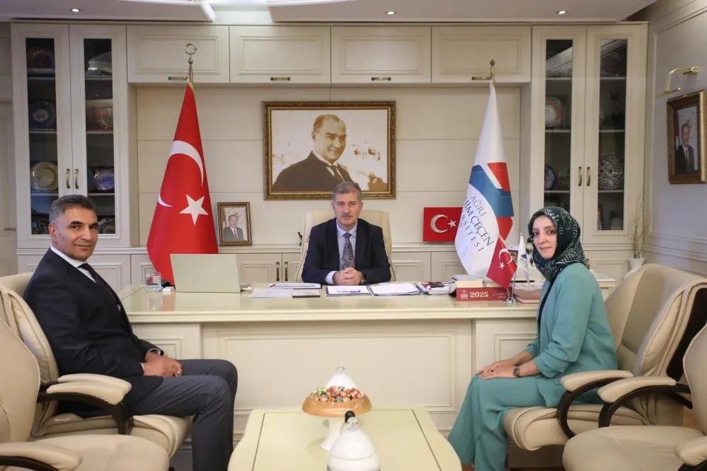 AİÇÜ’de kadın akademisyene anlamlı görev