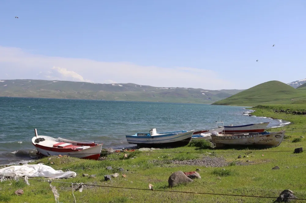Balık Gölü Doğal Güzelliğiyle İlgi Çekiyor