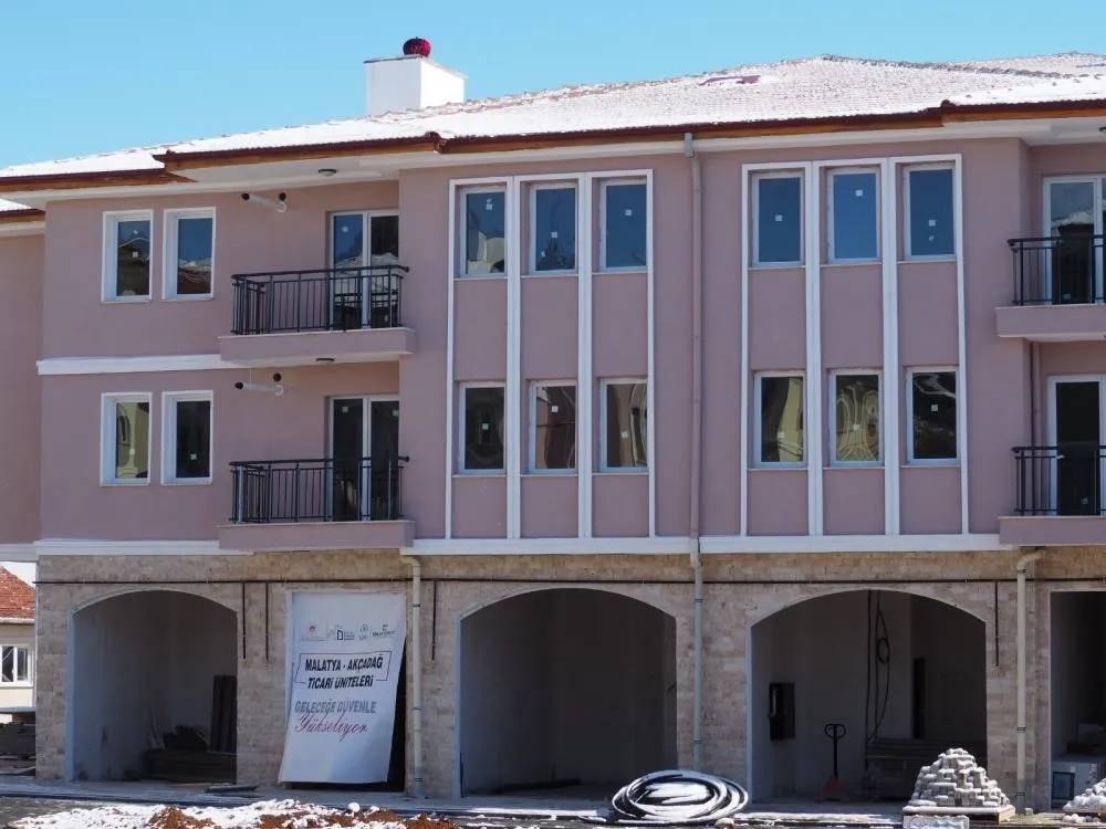 Akçadağ Çarşısı