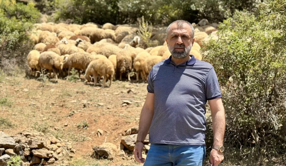 Yaylada zorlu şartlara rağmen üretmeye devam ediyorlar
