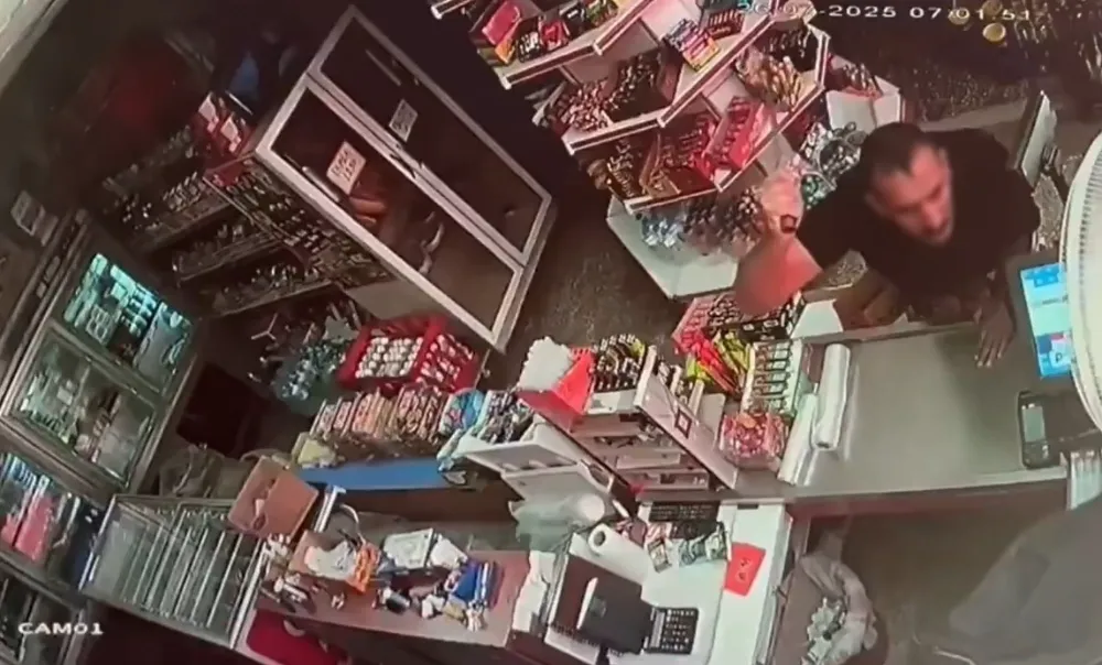 Market sahibine dondurma iadesi yüzünden saldıran şahıs tutuklandı