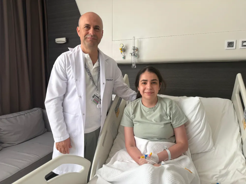 Boğazından su bile geçmiyordu, başarılı bir operasyonla yeniden yemek yiyebildi