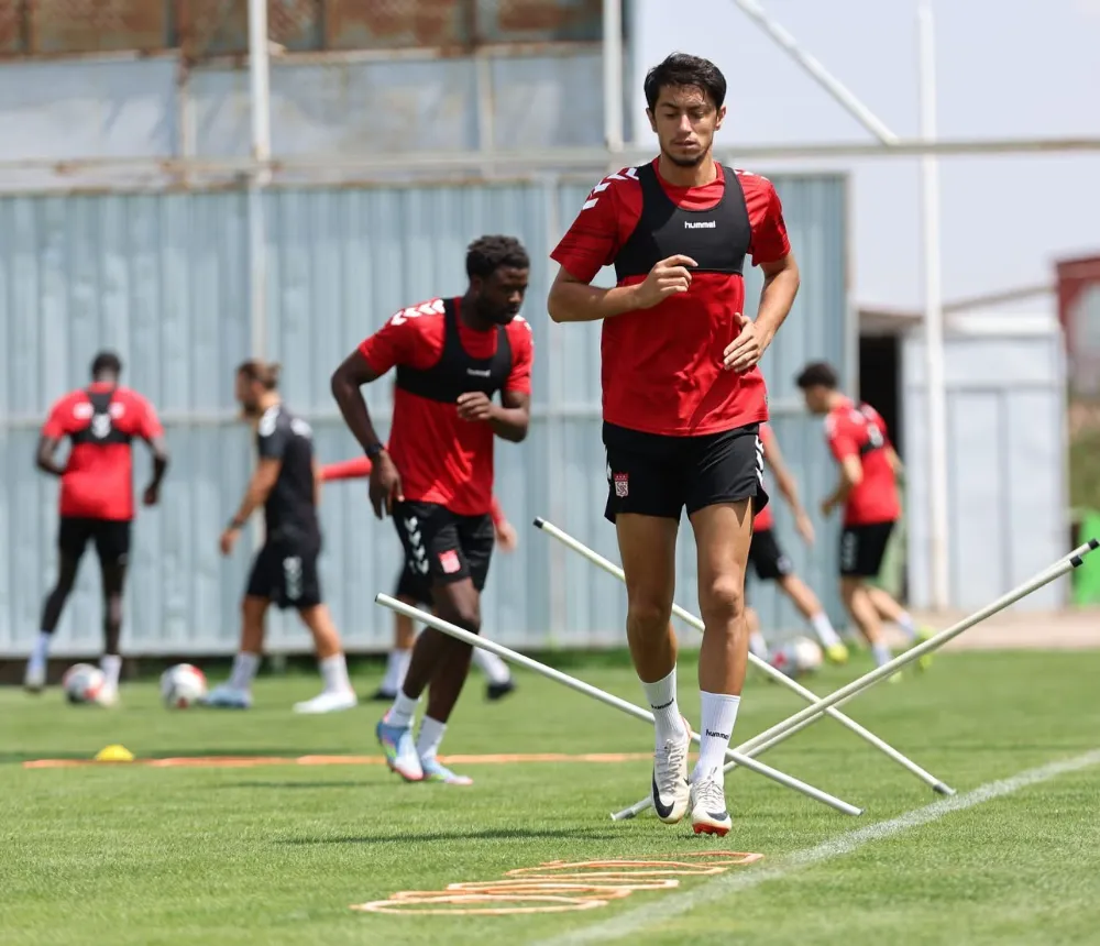 Sivasspor’da Erzurum maçı hazırlıkları sürüyor