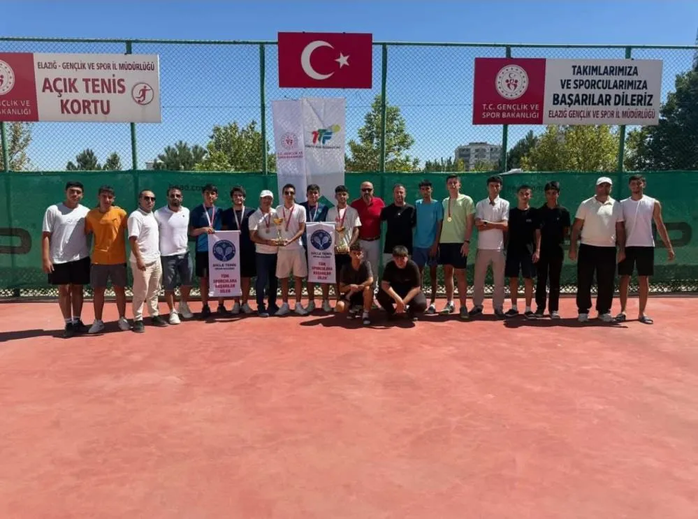 Elazığ’da tenis heyecanı tamamlandı