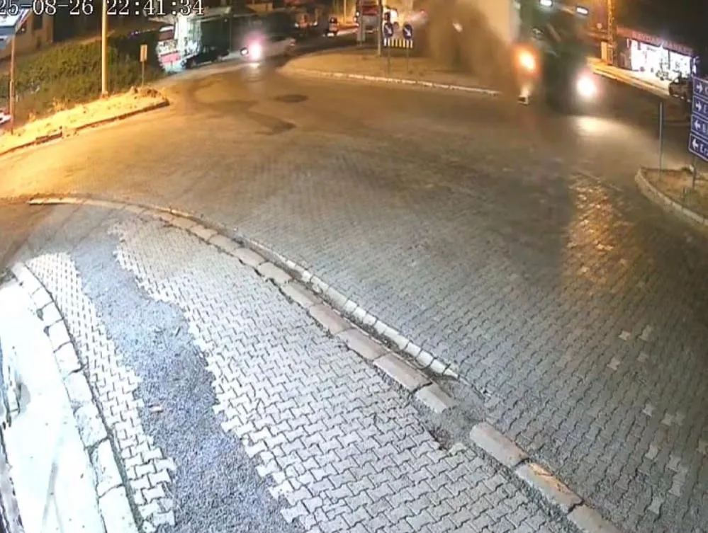 Tırın freni boşaldı, sürücünün soğukkanlılığı faciayı böyle önledi