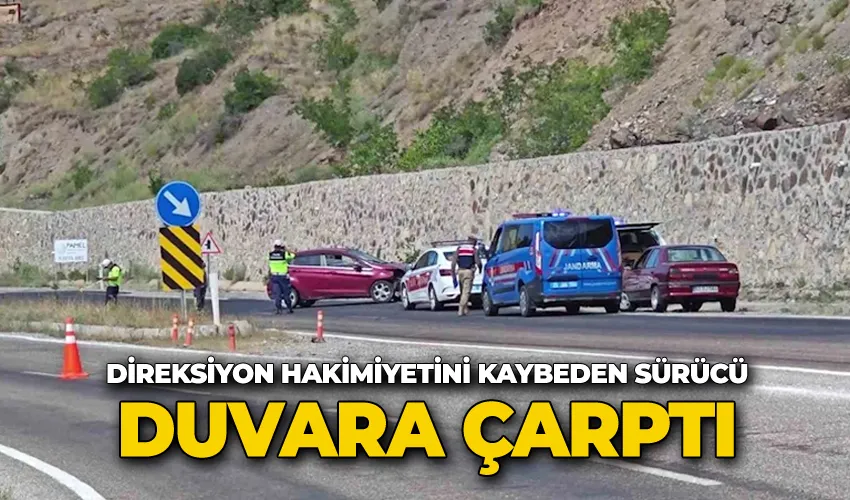 Direksiyon hakimiyetini kaybeden sürücü duvara çarptı